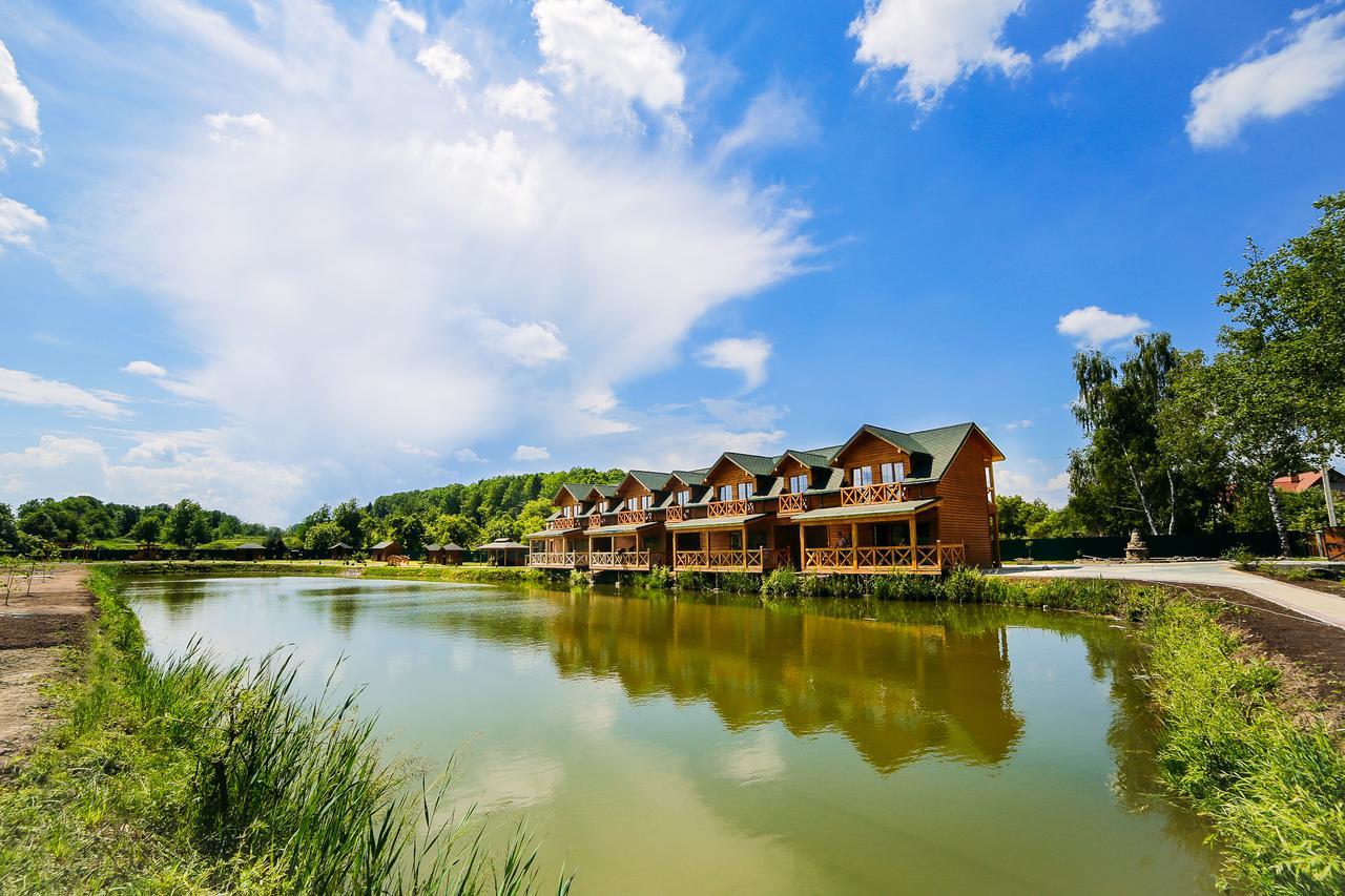 Zarichna Hotel Дрогобич Екстериор снимка